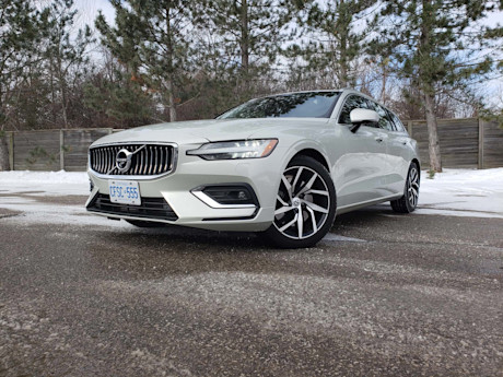 Editorial 2019 volvo v60 inscription 02 sw