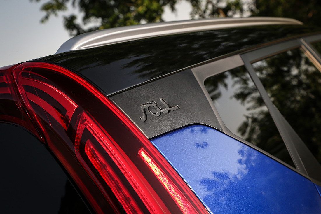 KIA E-SOUL (25).jpg