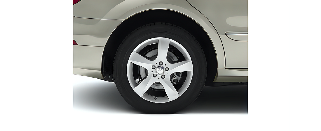 Mercedes-Benz R-Class 2013 11