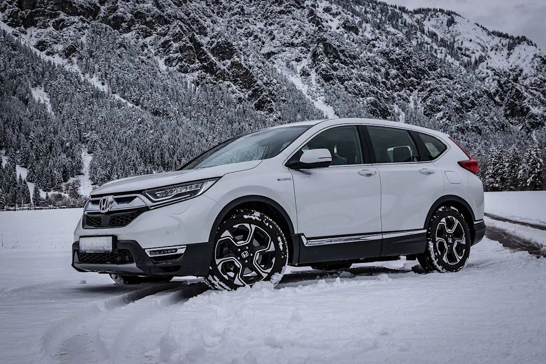 Honda-CR-V-Hybrid-Side