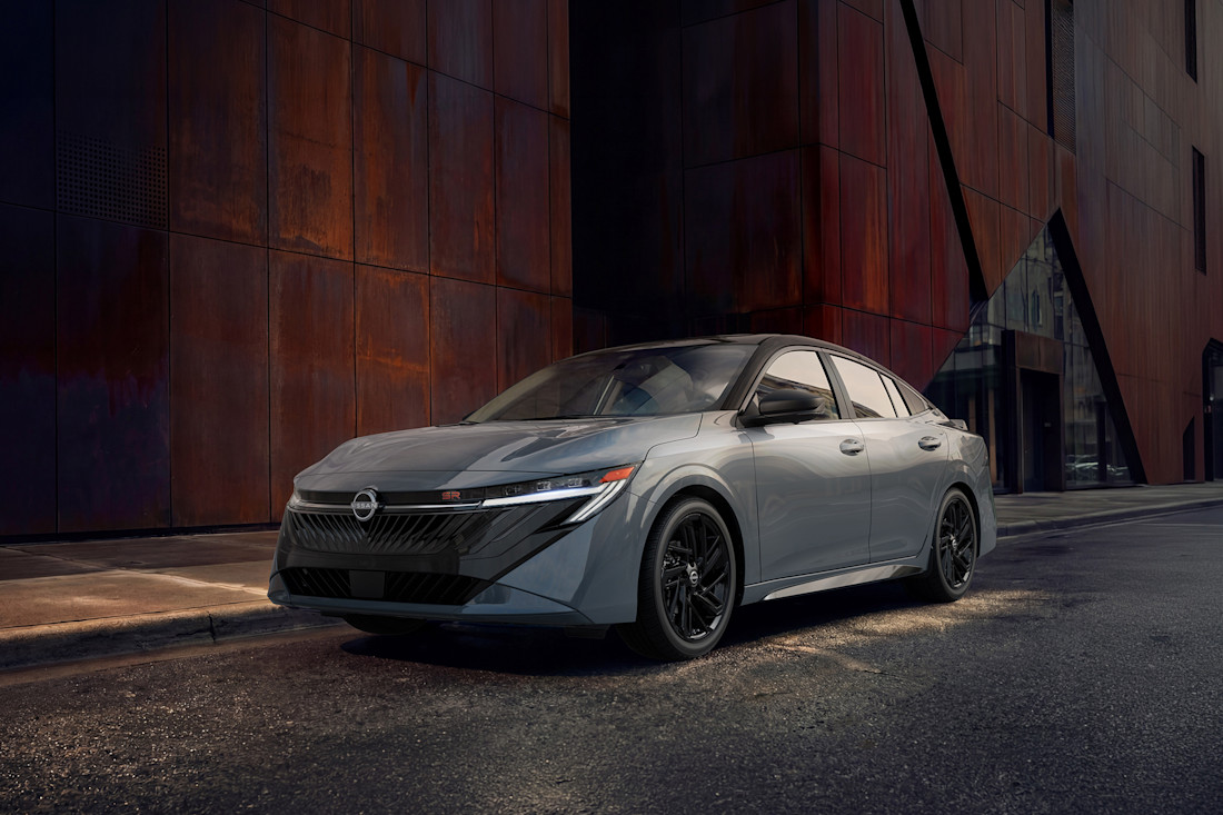 2027 Sentra Midnight Edition_1.jpg