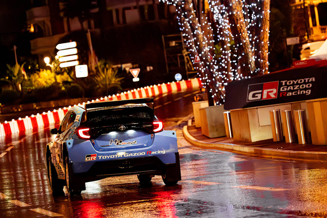 toyotagryarisrallyh2concept-rallymonaco1.jpg