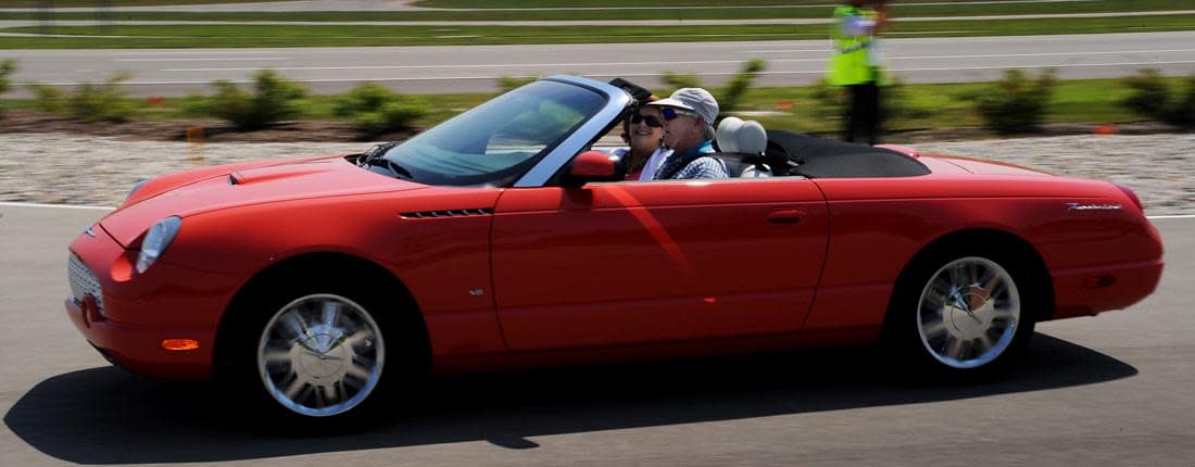 ford-thunderbird-cabrio-l-01