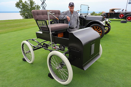 Editorial 05a 1897 fossmobile tribute car jm