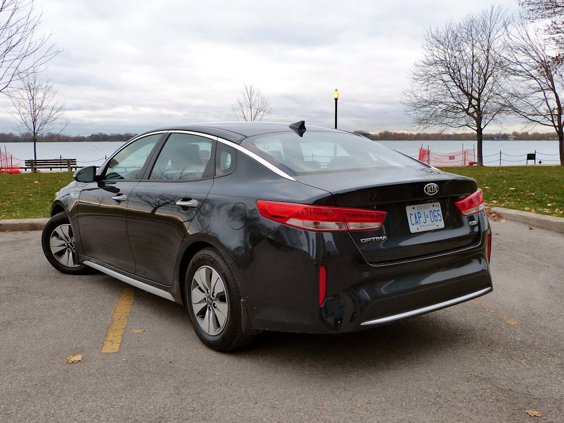 Editorial 2017 kia optima hybrid lx 08 jb
