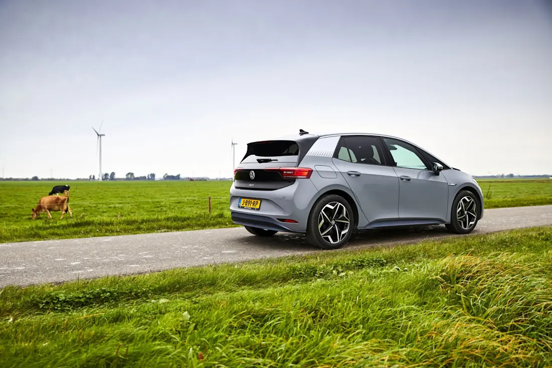 volkswagen-id3-2023-2 volkswagen-id3-2023-2