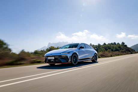 hyundai-ioniq-6-n-driving-experience-road-101