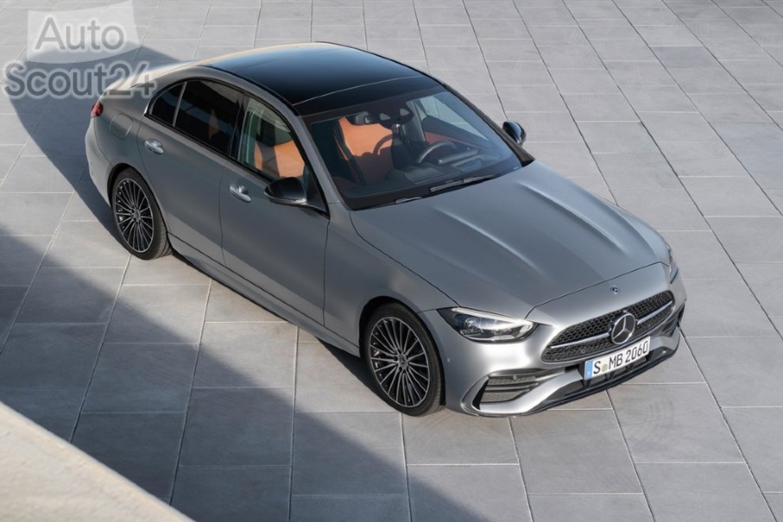 Mercedes-Benz-C-Class-2022-1024-06 (2).jpg