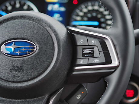 Editorial 2019 subaru ascent premier 20 jp