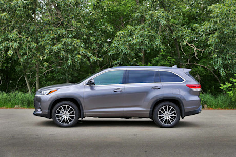 Editorial 2017 toyota highlander xle 04 ts