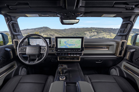 Editorial 2024 gmc hummer ev suv 240312 17 gmc