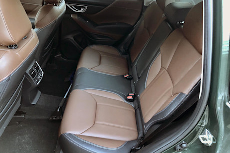 Editorial 2022 subaru forester premier 08 pb