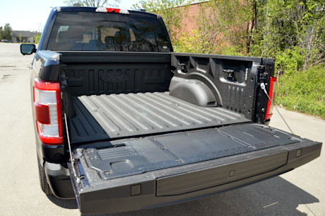 Ford F-150 4x4 Platinum 2021 : essai routier Image