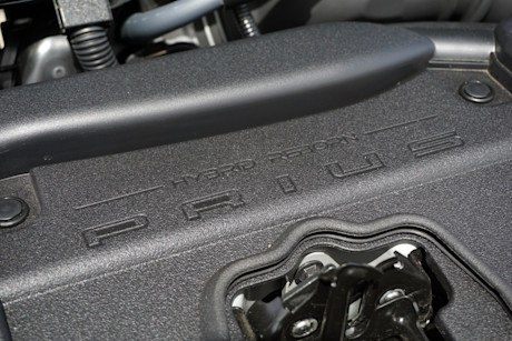 Editorial 2023 toyota prius prime 15 di