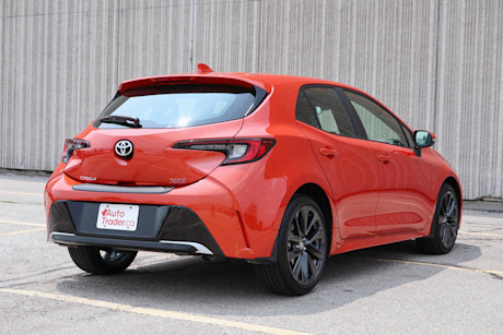 Editorial 2023 toyota corolla hatchback xse td 230901 12 jm