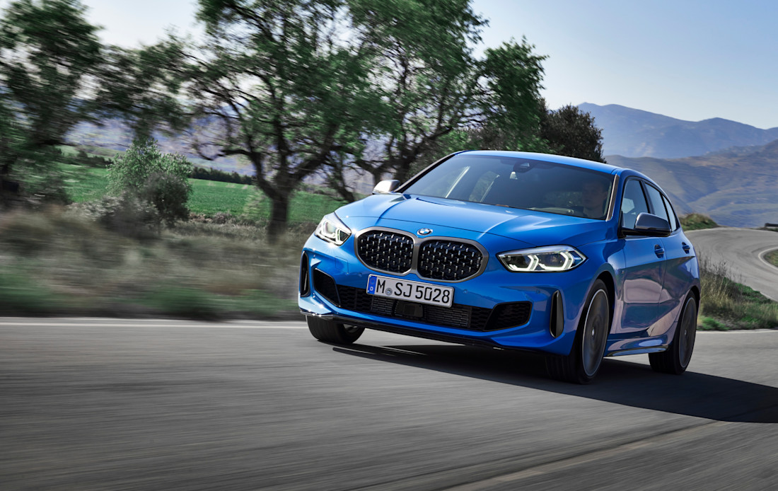 P90349565_highRes_the-all-new-bmw-1-se.jpg