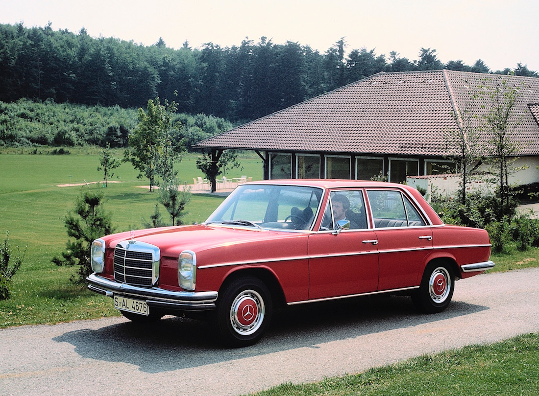 Mercedes-Benz 230 AS24 2