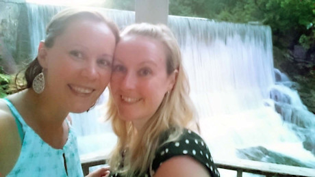 Editorial 23 sw 2016 jaguar f type road trip