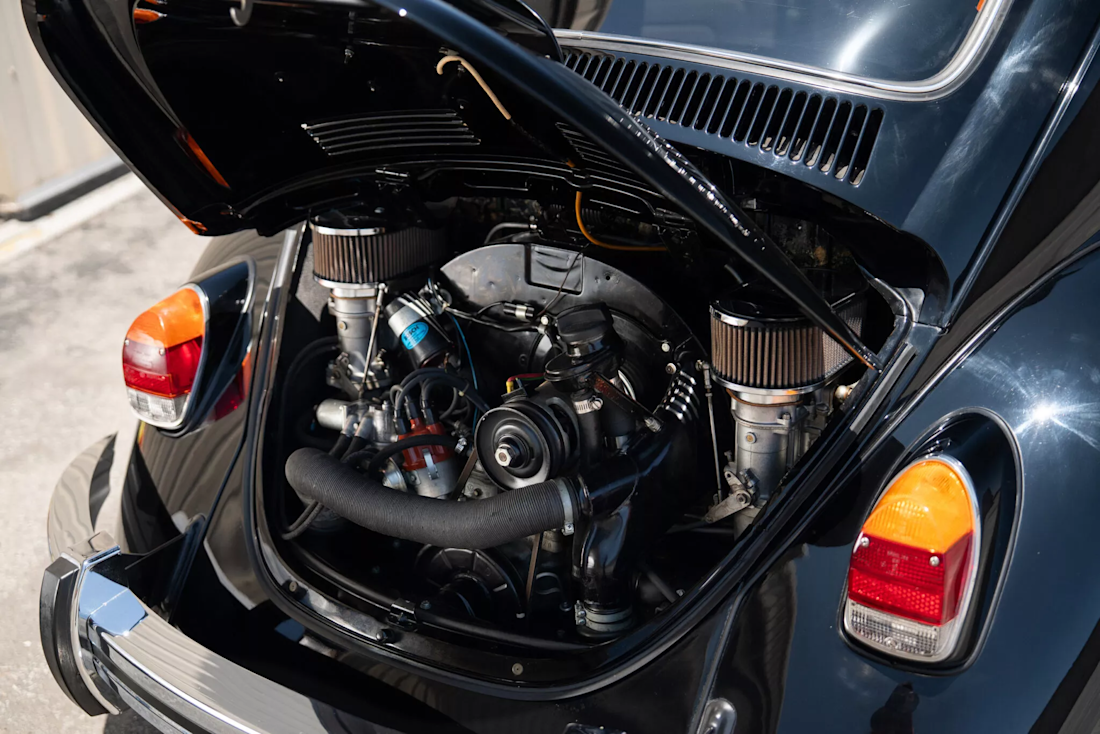 Volkswagen-Beetle-715-1969 (3).jpg