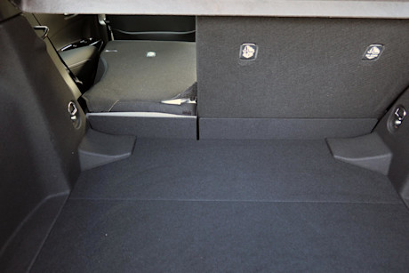 Editorial 2024 toyota corolla hatchback xse td 240115 29 jm