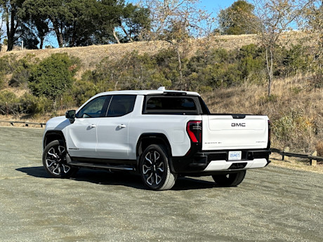 GMC Sierra EV Denali 2025 : Premier Essai Image