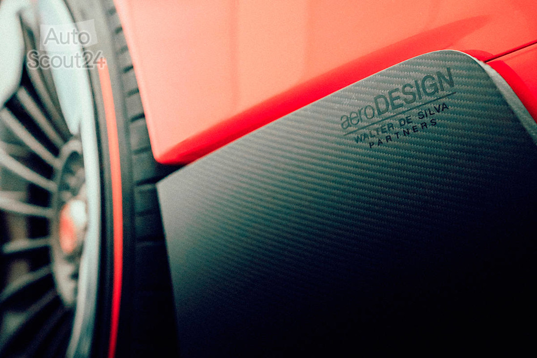 Hongqi S9 2021 (10).jpg