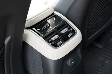 Volvo XC90 T8 2026 : essai routier Image