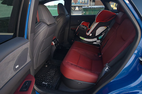 Editorial 2024 lexus rx td jv 1