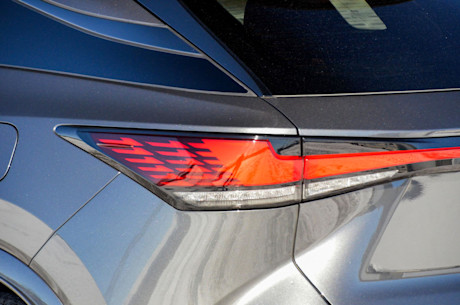 Lexus RX 500h 2024 : essai routier Image