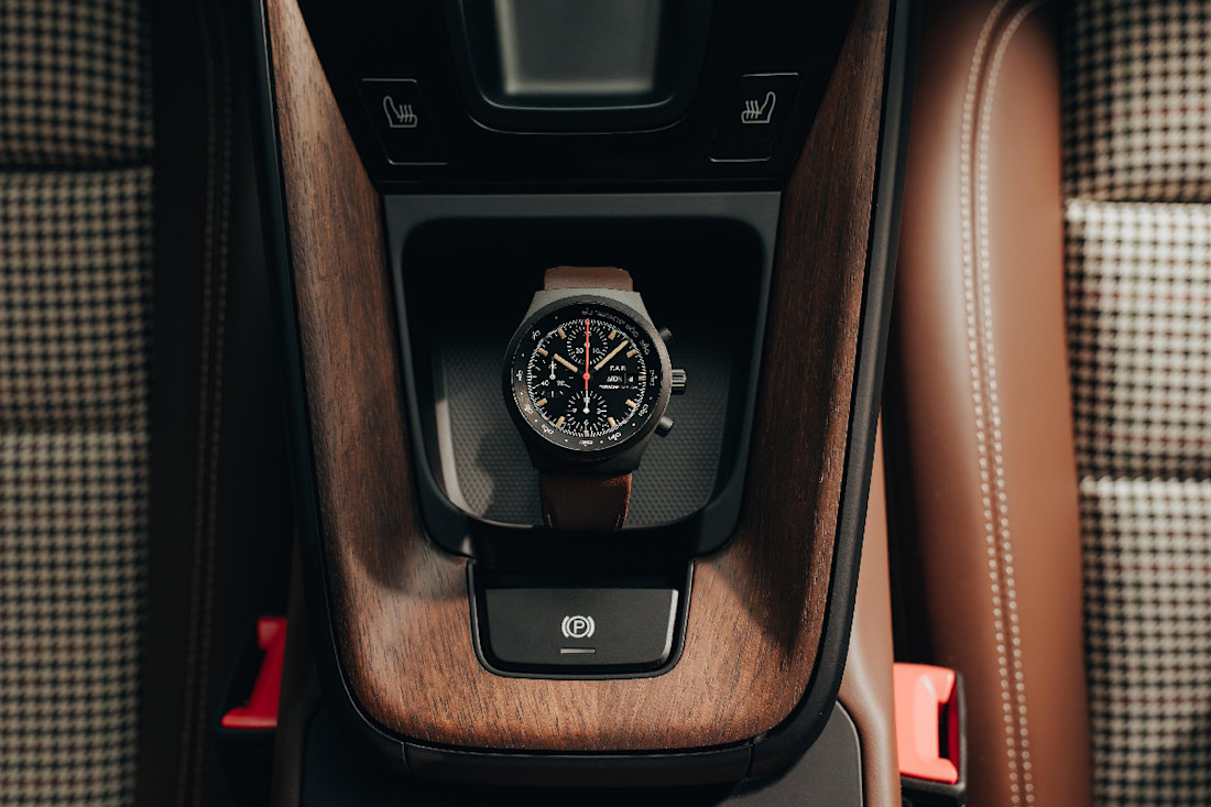 911-GT3-90-F-A-porsche-2025 (11).jpg