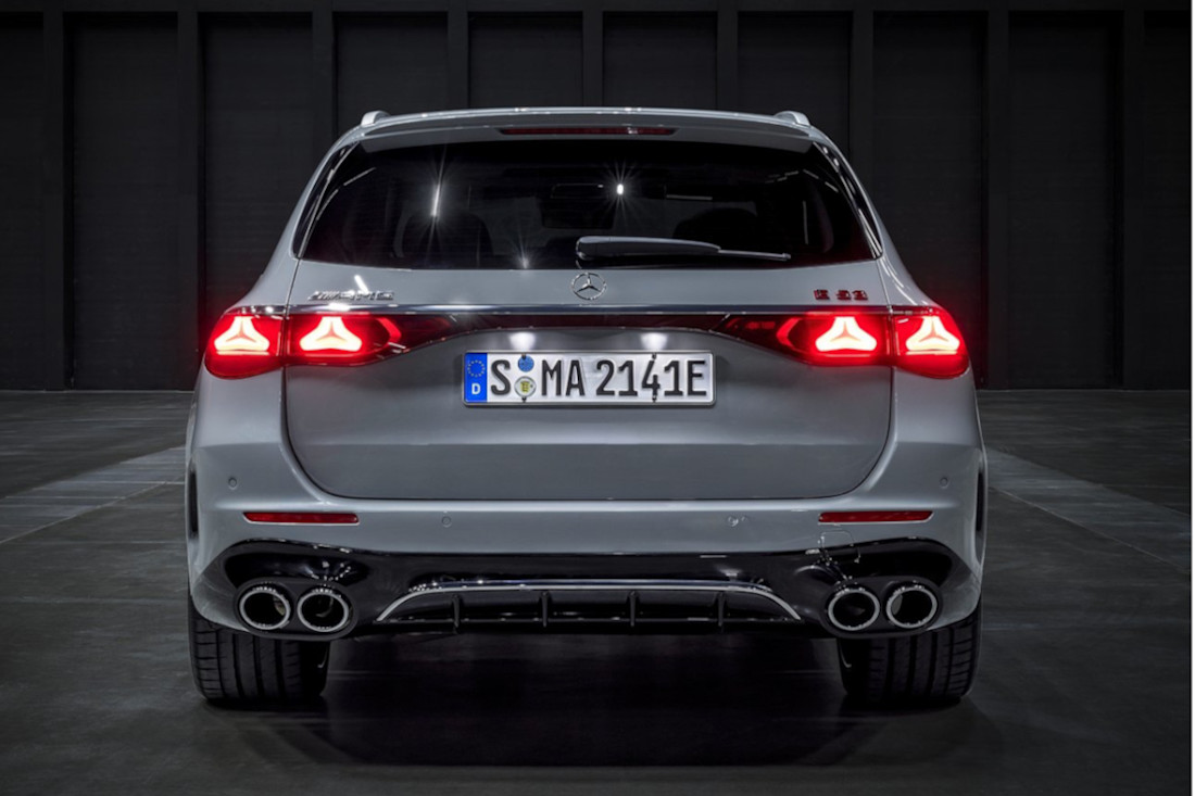 Mercedes-Benz-E53_AMG_Hybrid_Estate-2025-1280-091766133cce7c4fb0d55f3a52941deff8.jpg