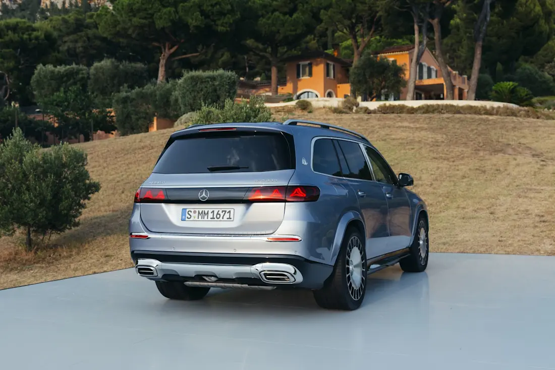 Mercedes Maybach GLS 680-12