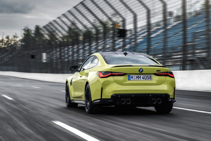P90399245_highRes_the-new-bmw-m4-compe (1).jpg