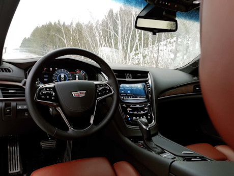 Editorial 2018 cadillac cts premium luxury awd 15 jp