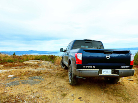 Editorial 2017 nissan titan 05 jb