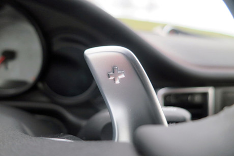 Editorial 2015 porsche panamera gts lw 15