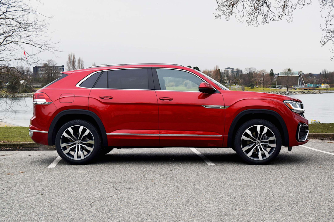 Editorial 2020 volkswagen atlas cross sport 04 sha