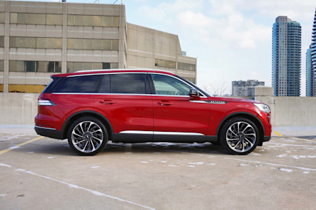 Editorial 2020 lincoln aviator reserve 03 jl