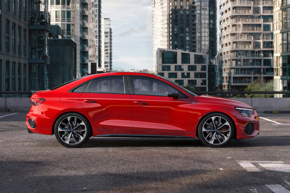 Audi-S3_Sedan-2021-1280-07.jpg