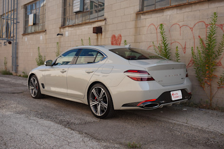 Editorial 2025 genesis g70 jl 9
