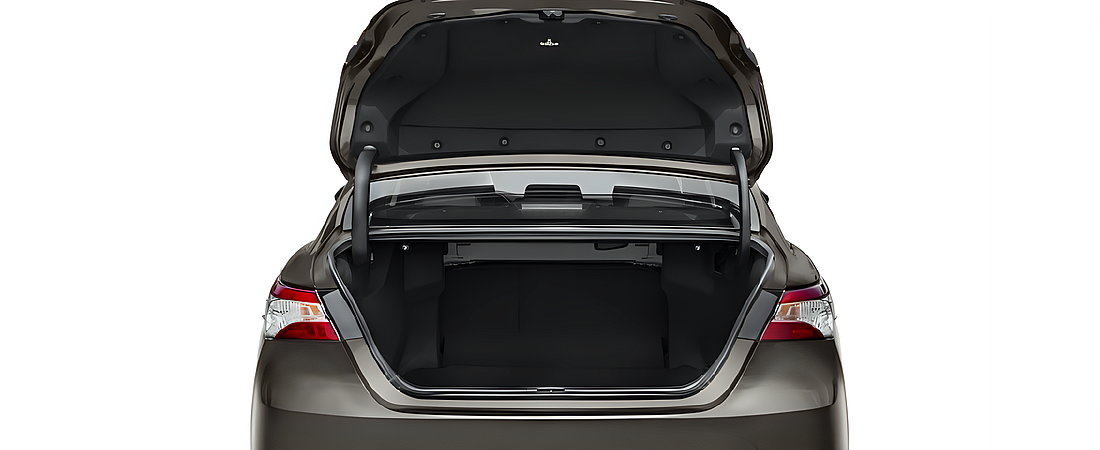 Toyota Camry 2018 11