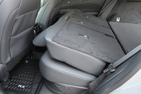 Editorial 2025 lexus rx 500h td jm 250224 23