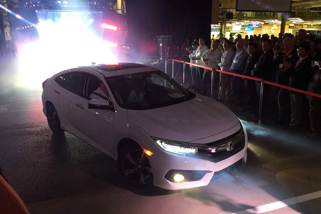 Building the New 2016 Honda Civic