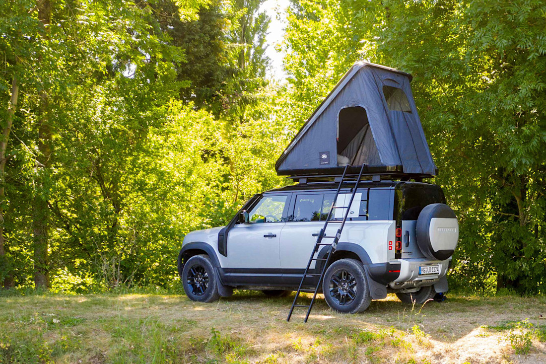 Land-Rover-Defender_Camping_BR-.jpg