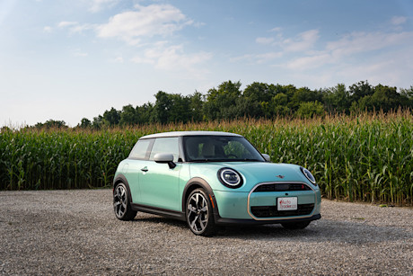 Editorial 2025 mini cooper s 3 door td jw 240903 2