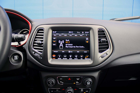 Editorial 2020 jeep compass trailhawk 30 db fr