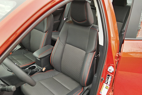 Editorial 2015 toyota  corolla jb 5