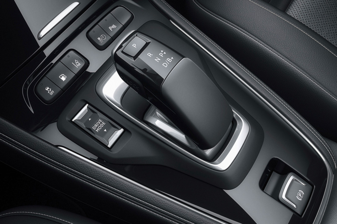 Opel-Grandland-X-Hybrid4 (9).jpg