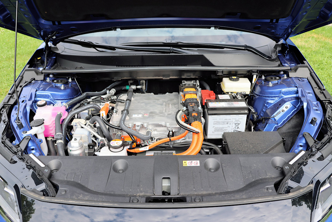 2026 Subaru Trailseeker Review - Exterior - Engine Bay.jpg