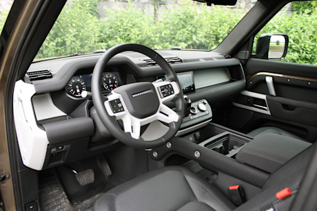 Land Rover Defender 90 P400 X-Dynamic 2021 : essai routier Image